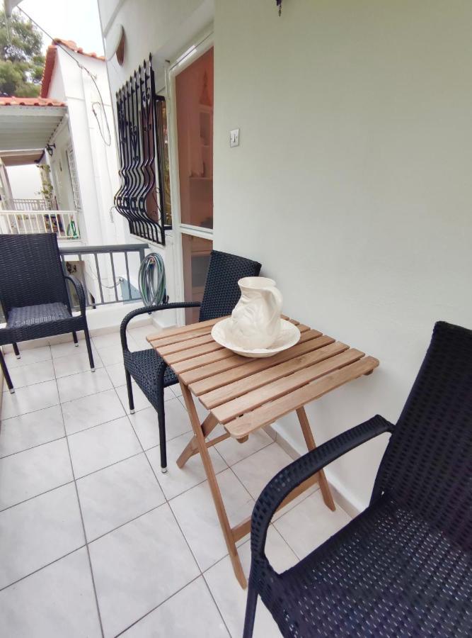 Cozy Seaview Apartment Siviri Exterior photo